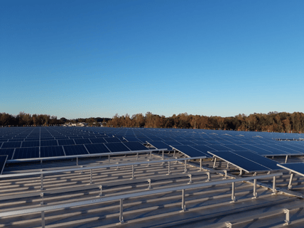 Yes-Solar-Solutions-solar-Solar-Panel-Installation-Rails-Clamps